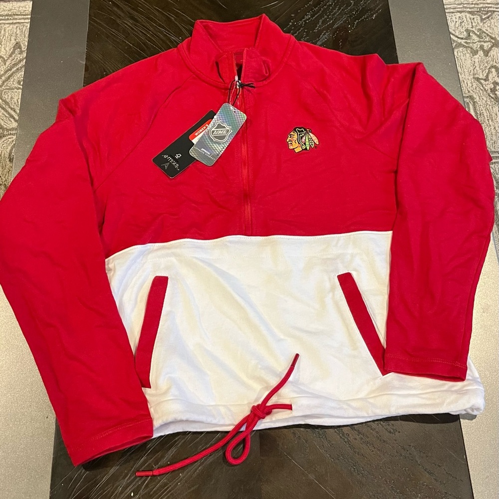 Antigua Chicago Blackhawks NHL Quarter Zip Cropped Shirt